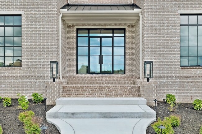 Building Photo - 8901 Palmer Wy