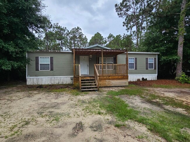 Building Photo - 8415 Verano St