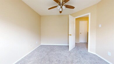 Building Photo - 20530 Fairworth Pl Ln