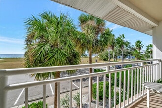 Building Photo - 611 Destiny Dr