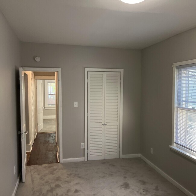 Foto del edificio - 1115 Clover St