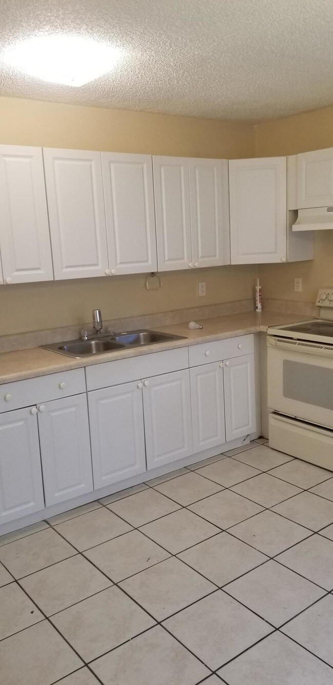 Foto del edificio - 4604  Clemens Street 1608 Lake Worth FL 33463