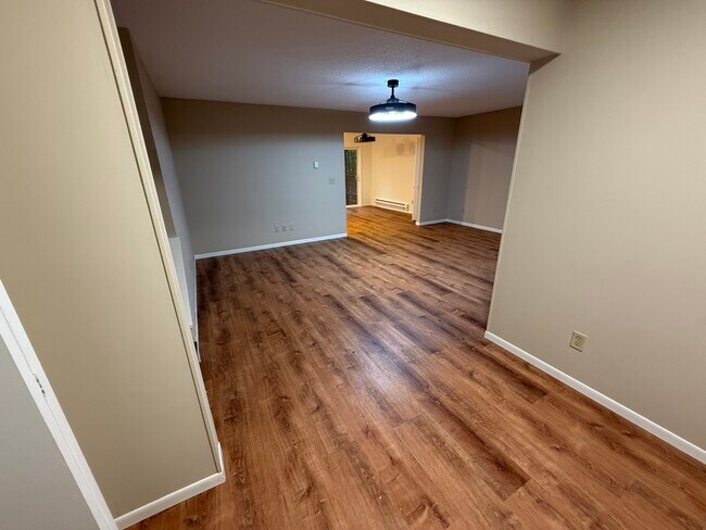 Foto del edificio - 612 4th St N