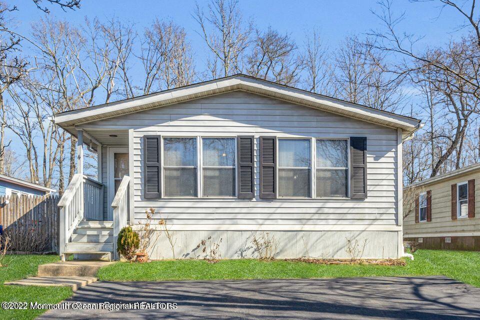 4 Cedar Ct, Manalapan Township, NJ 07726 House Rental in Manalapan