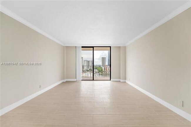 Foto del edificio - 290 174th St