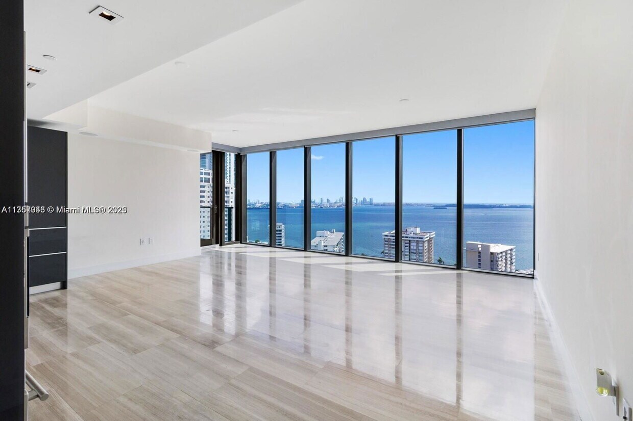 Foto principal - 1451 Brickell Ave