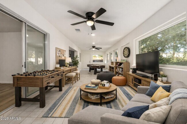 Foto del edificio - 16275 N 30th Dr