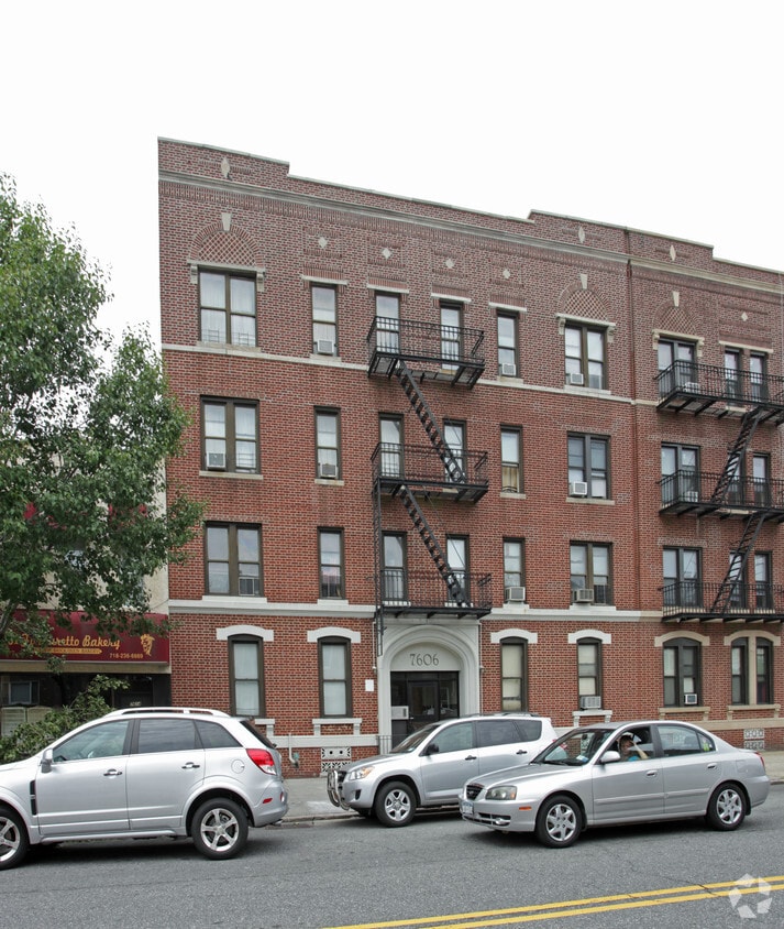 7606 17th Ave, Brooklyn, NY 11214 Apartments in Brooklyn, NY