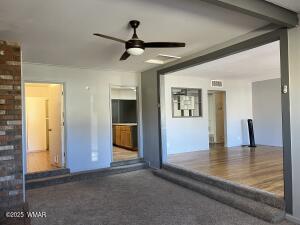 Foto del edificio - 1219 W Erie St