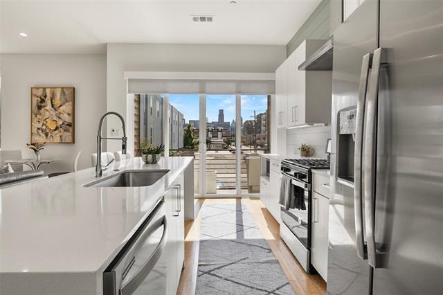 Foto del edificio - 3812 San Jacinto St