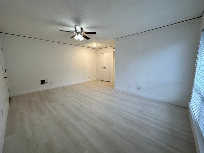 Building Photo - 4330 Bowser Ave