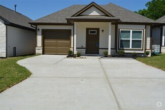 Building Photo - 11816 E Gate Dr