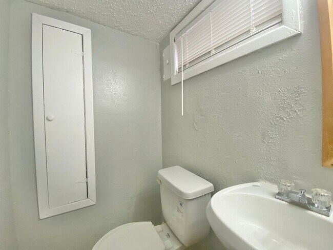 Foto del edificio - 2218 15th St