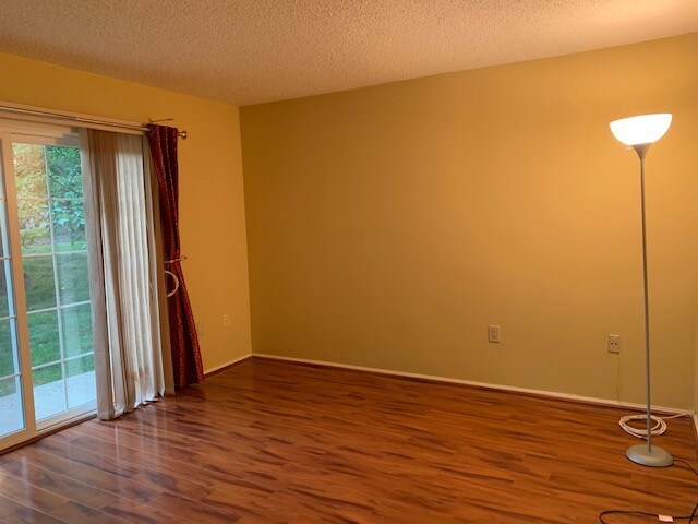 Foto del edificio - 116 Amethyst Way