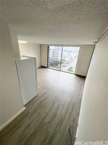 Building Photo - 1650 Kanunu St