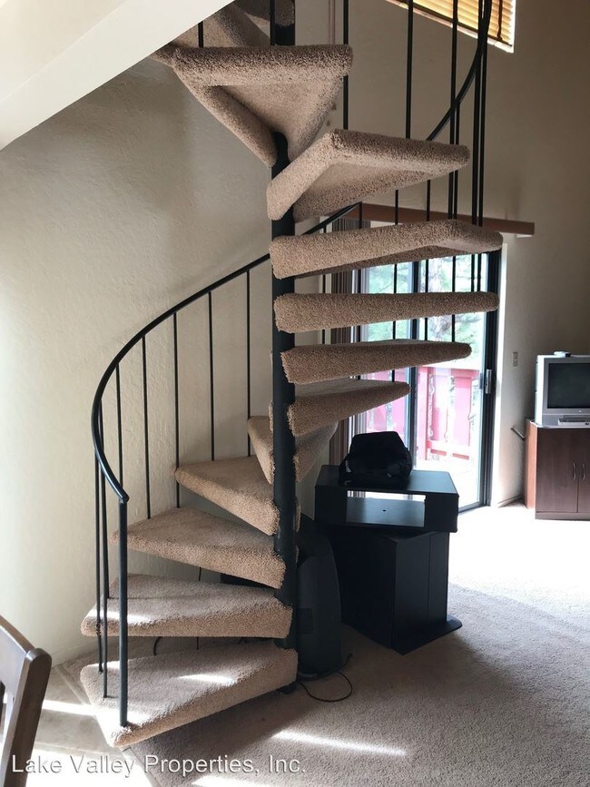 Foto del edificio - 2 br, 2.5 bath House - 1258 Timber Lane