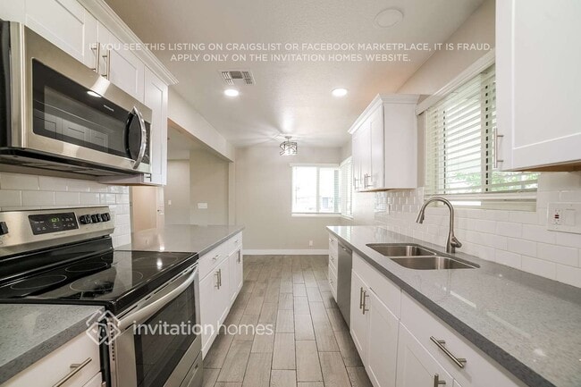 Building Photo - 510 E Franklin Ave