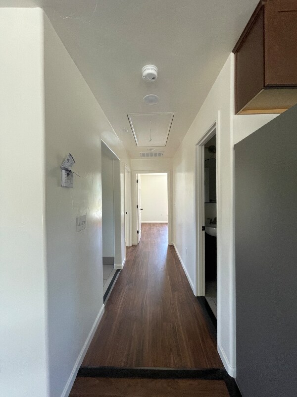 Foto del edificio - 4666 Fieldbrook Rd