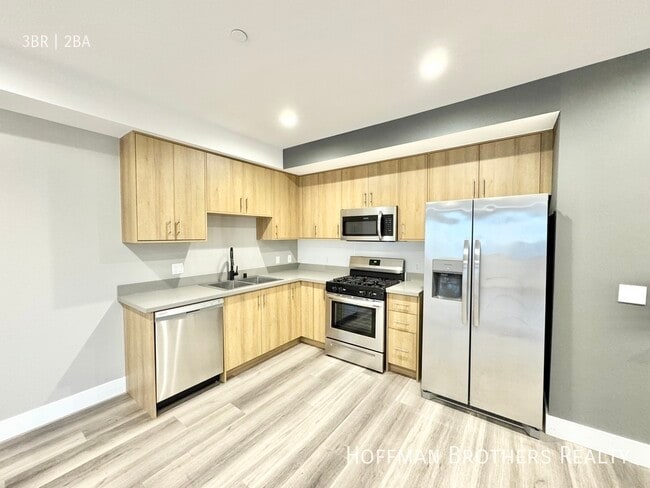 Building Photo - 11155 Huston St