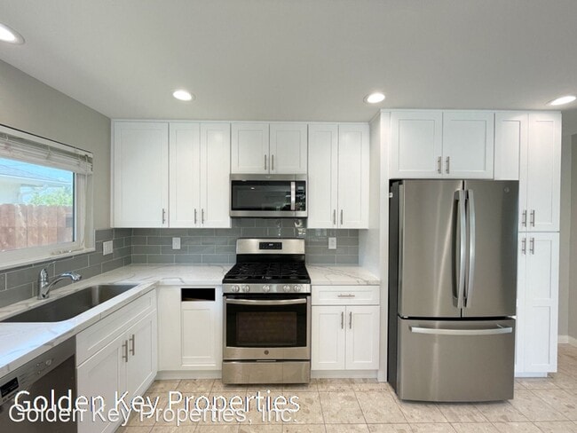 Foto del edificio - 3 br, 2 bath House - 5535 El Arbol Drive