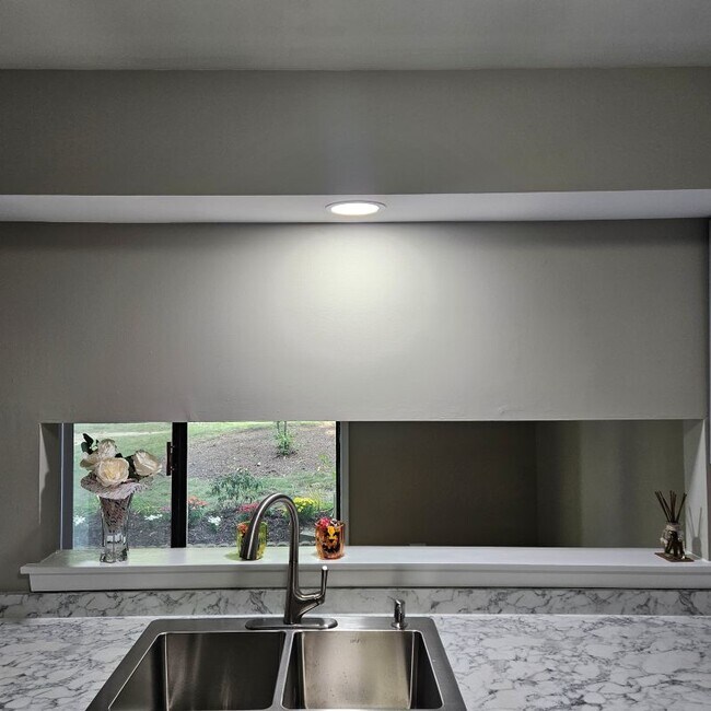 Foto del edificio - 260 E Court of Shorewood