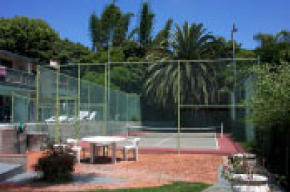 Cancha de tenis - Pelican Cove Apartments