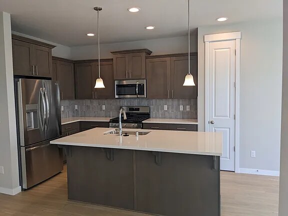 Building Photo - 8733 S 1st St