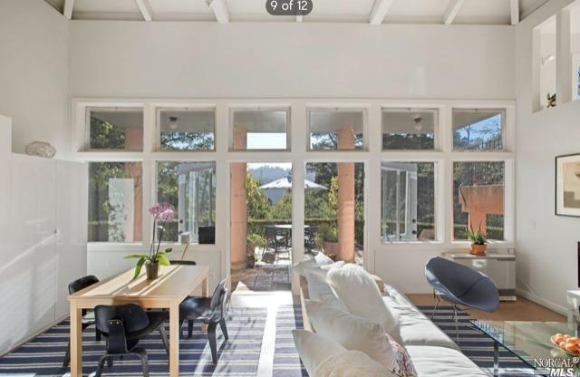 Foto del edificio - 561 Summit Ave