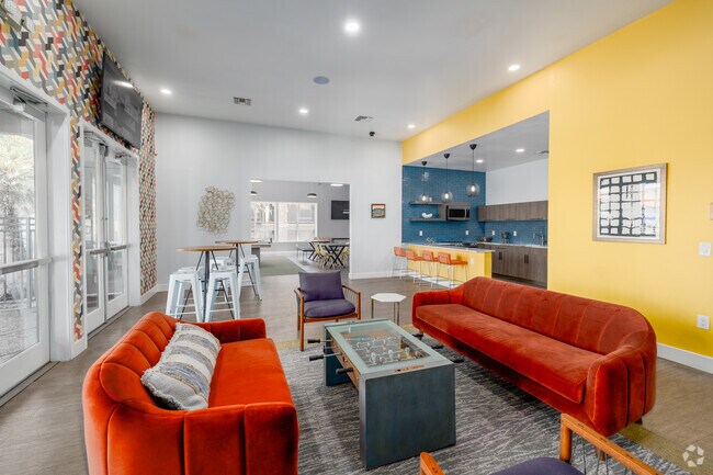 Interior Photo - Sonoran Reserve