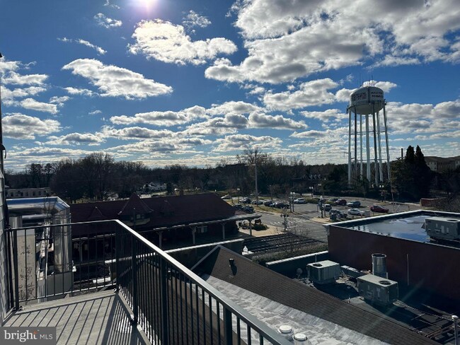 Foto del edificio - 9414 Battle St