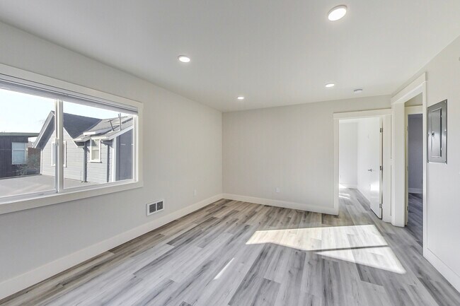 Foto del edificio - 3411 Adeline St