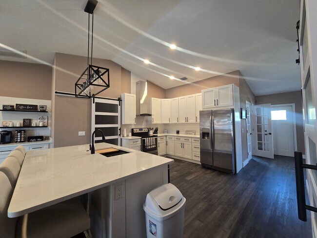 Foto del edificio - 110 SE 46th Ln