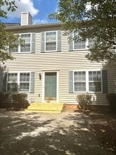 Building Photo - 1045 Oak Tree Blvd