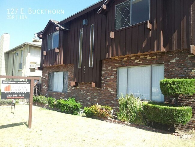 Foto del edificio - 127 E. Buckthorn-