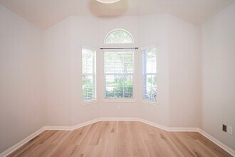 Building Photo - 3111 Myrtle Ranch Dr