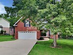 Foto principal - 302 Alexis Dr