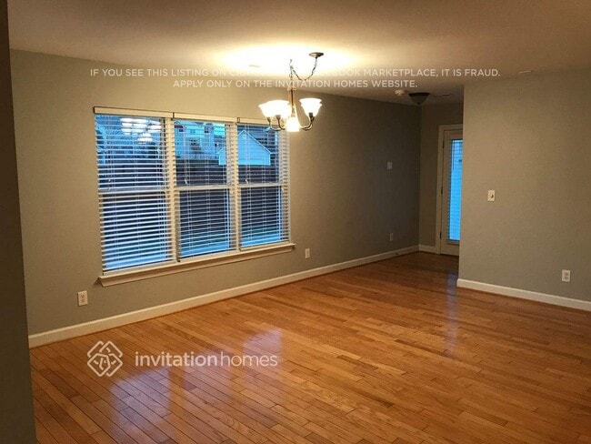 Building Photo - 203 Wolf Creek Ln