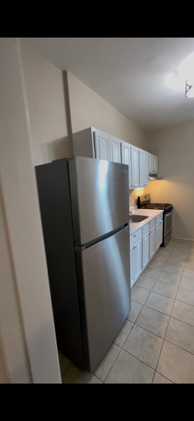 Building Photo - 1231 Mulberry St