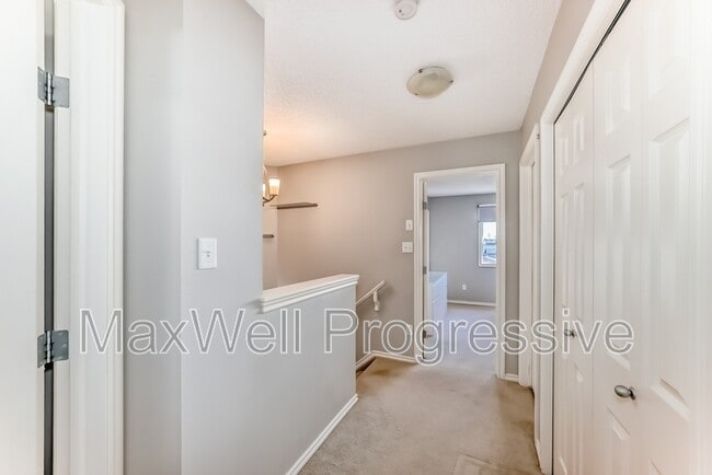 Building Photo - 9135-9213 213 St NW