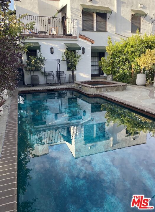 Foto principal - 8133 4th St