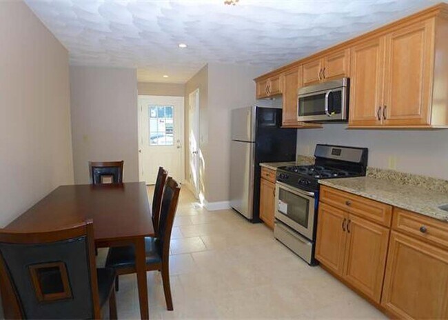 Foto del edificio - 15 Dalton Ct