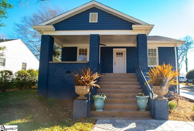 Building Photo - 19 Sevier St