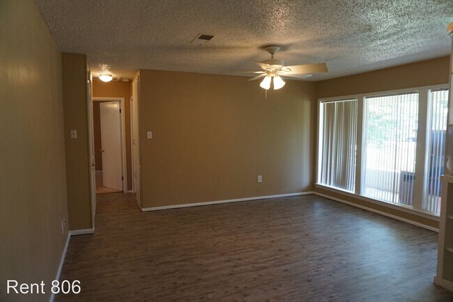 Building Photo - 3 br, 2 bath House - 3414 31st