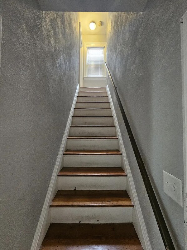 Foto del edificio - 306 2nd St