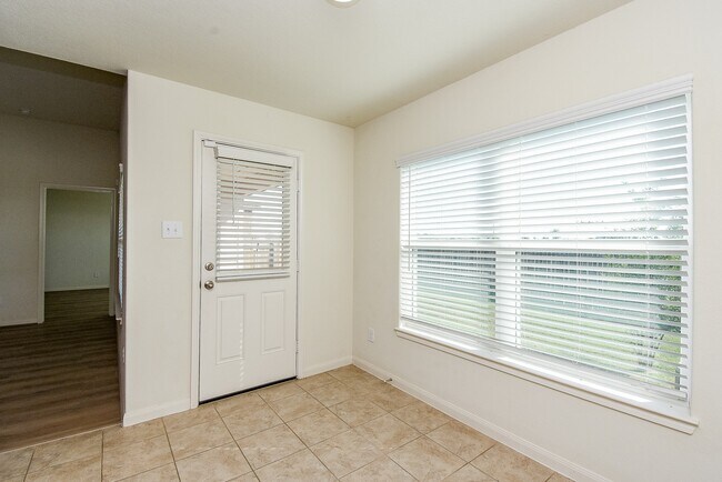 Foto del edificio - 1081 Mule Ridge Dr