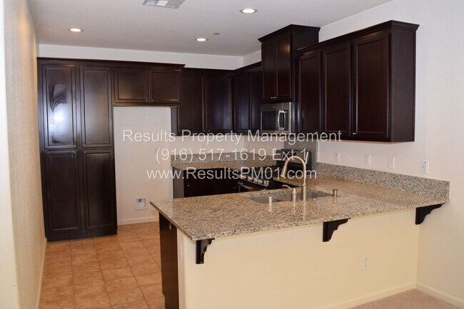 Foto del edificio - 3 br, 2.5 bath House - 4045 Neapolis Ln