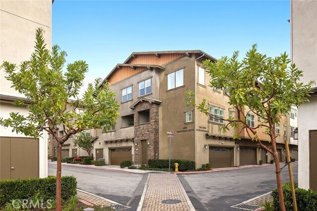 Foto principal - 17011 Independence Way