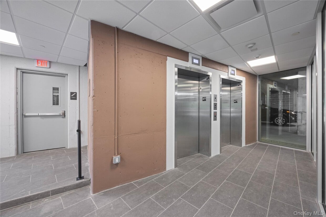 Foto principal - 56 Prospect St