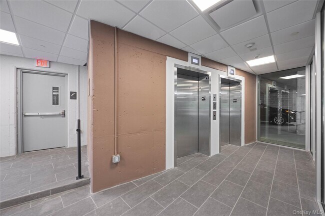 Foto del edificio - 56 Prospect St