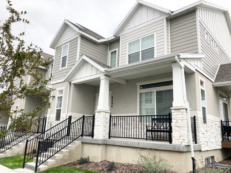 Primary Photo - 4284 Bromwell Ct